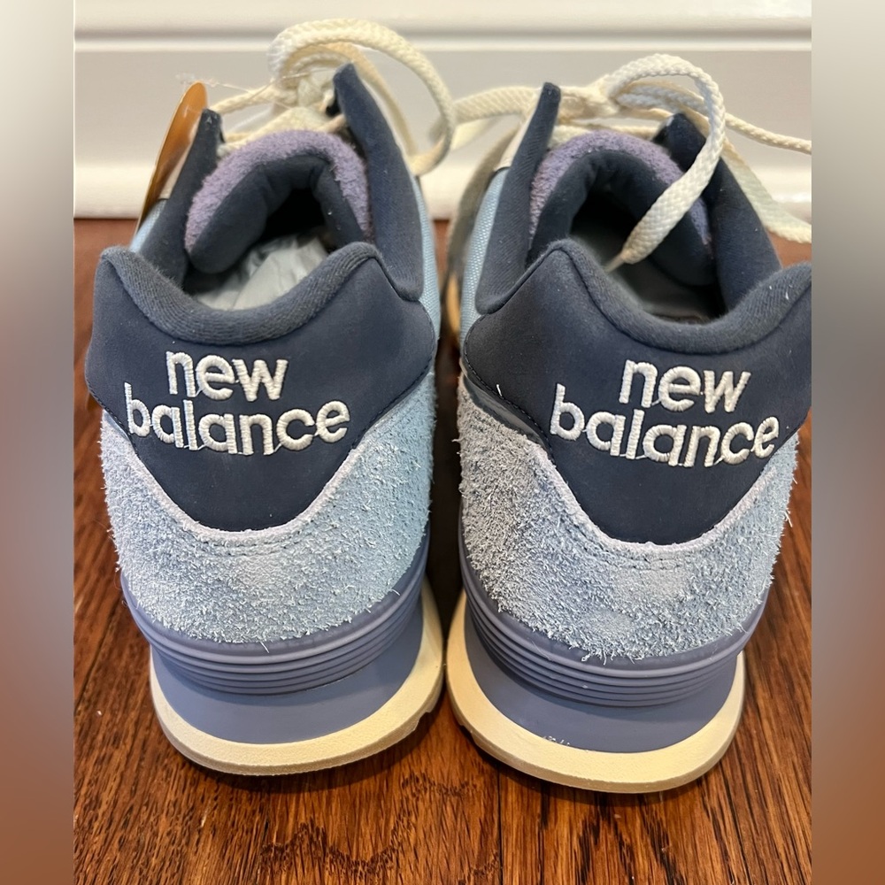 Unisex New Balance Blue Purple Sneakers - Picture 4 of 6